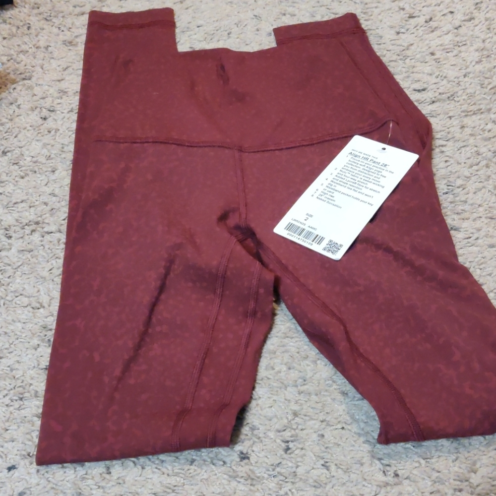Aligns nwt 28"